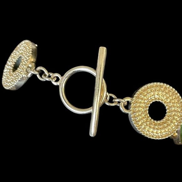 Signed Monet Green Life Saver Gold Tone Circle Bracelet Toggle Clasp 7.5”L - Picture 5 of 9